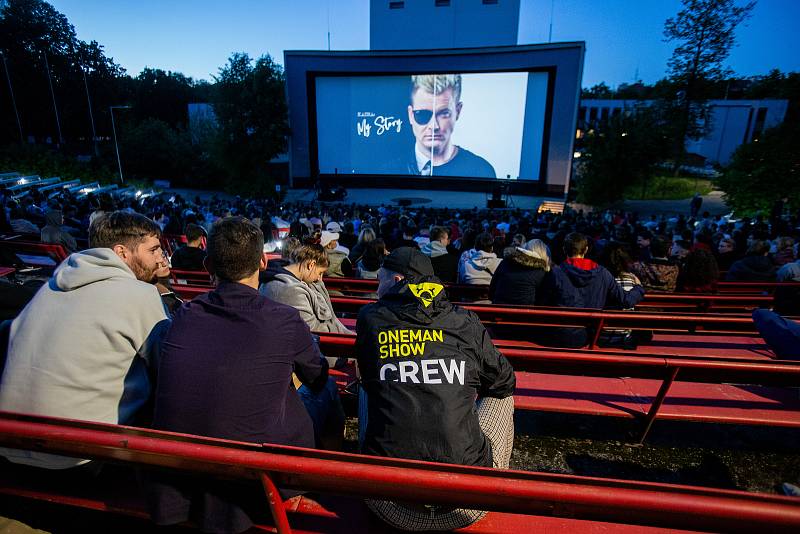 Kazma Kazmitch, vlastním jménem Kamil Bartošek a jeho ONE MAN SHOW, 18. května 2022 v Ostravě.