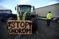 Desítky zemědělců z MS kraje vyjely se svými traktory na protestní jízdu