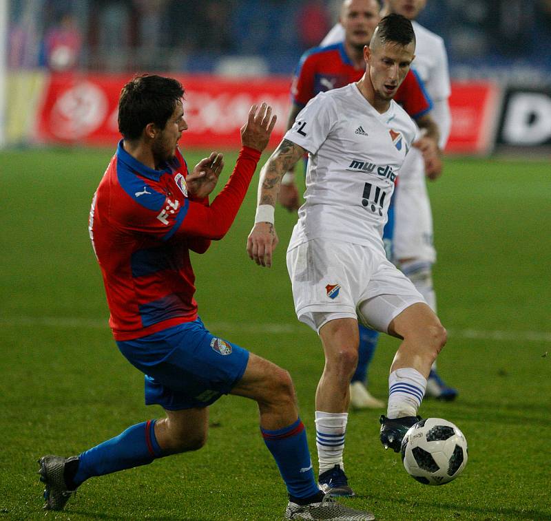 FC Baník Ostrava - FC Viktoria Plzeň, vpravo Jiří Fleišman