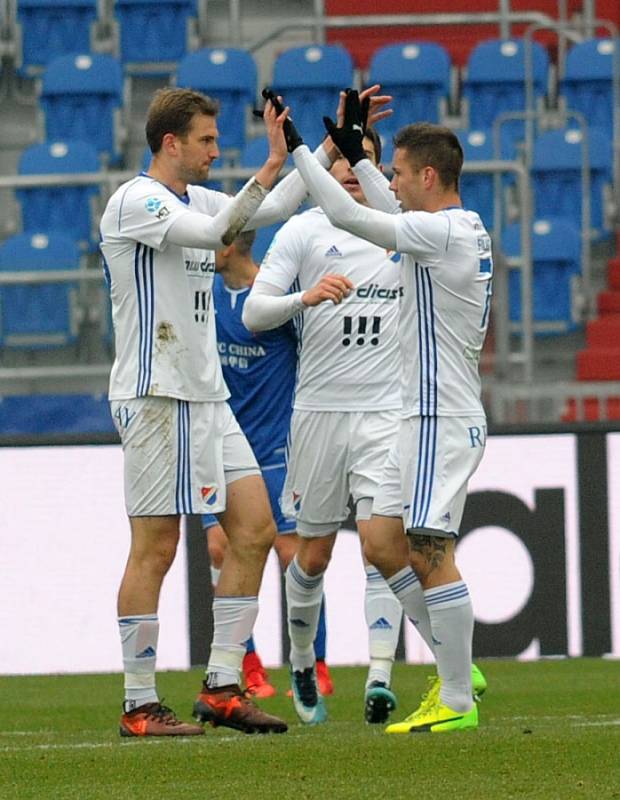 Generálka na ligu: Baník Ostrava - Slavia Praha 2:3 (2:1)