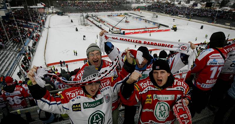 Na stadionu, kde hraje své domácí zápasy fotbalový Baník, chce Ostrava v lednu uspořádat Winter Classic. Hokejisté Vítkovic na něm vyzvou v regionálním derby Třinec, ale také mistrovskou Kometu Brno. V Česku se zatím hrály hokejové zápasy pod širým nebem 