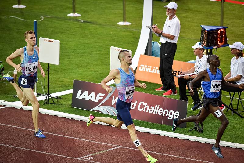 56. ročník atletického mítinku Zlatá tretra, který se konal 28. června 2017 v Ostravě. Na snímku (zleva) Sasínek, Holuša, Kipkoech.