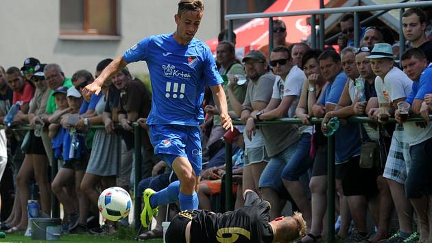 Fotbalisté Baníku Ostrava ve svém prvním utkání v letní přípravy zdolali v Markvartovicích Skalici 3:1.