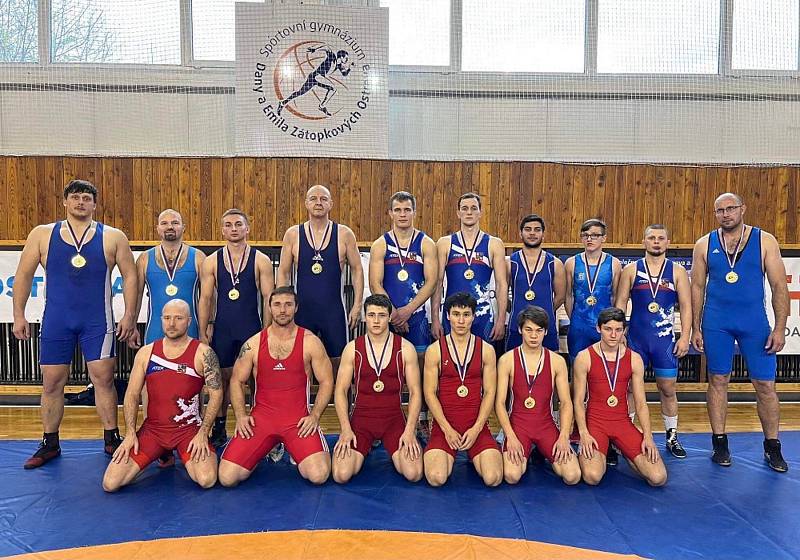 Zápasníci Sokola Vítkovice vyhráli finále I. ligy družstev ve volném stylu 20. listopadu v Ostravě a podesáté za sebou získali titul mistrů ČR.