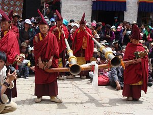 Snímky z Tibetu k rozhovoru s tibetoložkou Zuzanou Ondomišiovou