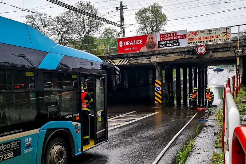 Zatopená myší díra v Ostravě, čtvrtek 13. května 2021 odpoledne.