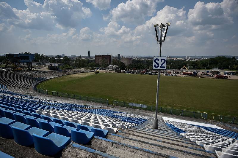 Demolice stadionu Bazaly, 23. července 2018 v Ostravě.