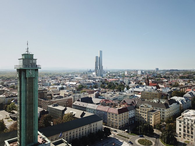 Takto by se měla Ostrava Tower (ostravská věž) tyčit nad krajskou metropolí. Mrakodrap má být s 230 metry nejvyšší stavbou v zemi. Oproti původním návrhům se má ale o osm metrů sníží a bude jej tvořit pouze jedna budova.