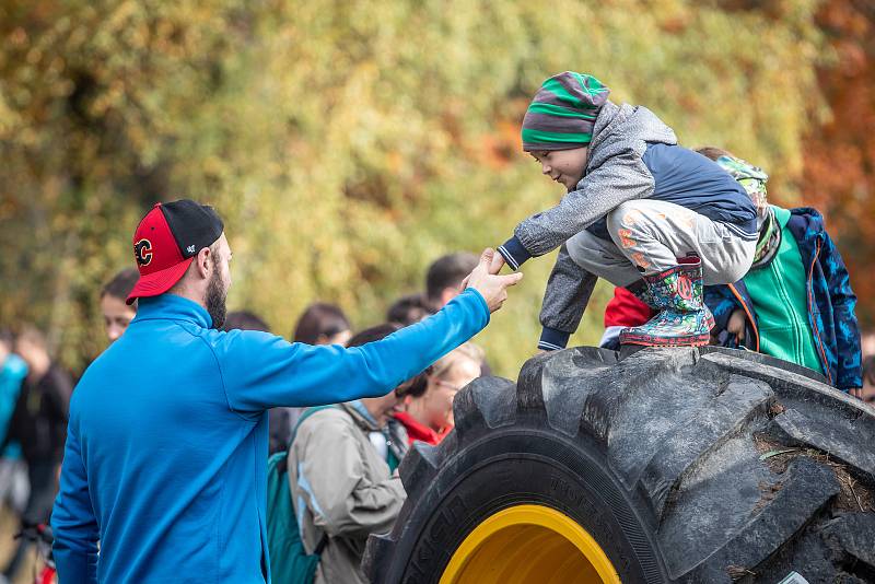 Sázíme lesy nové generace, 19. řina 2019 v Šilheřovicích.