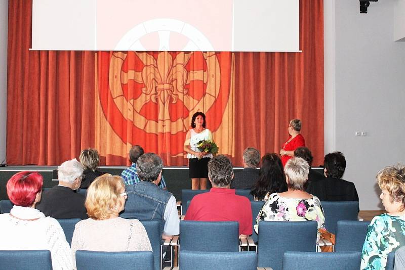 Slavnostní otevření rekonstruovaného kulturního zařízení v Hladkých Životicích.