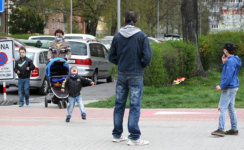 KŘÍŽEM krážem ostravskými ulicemi a obvody o Velikonočním pondělí.