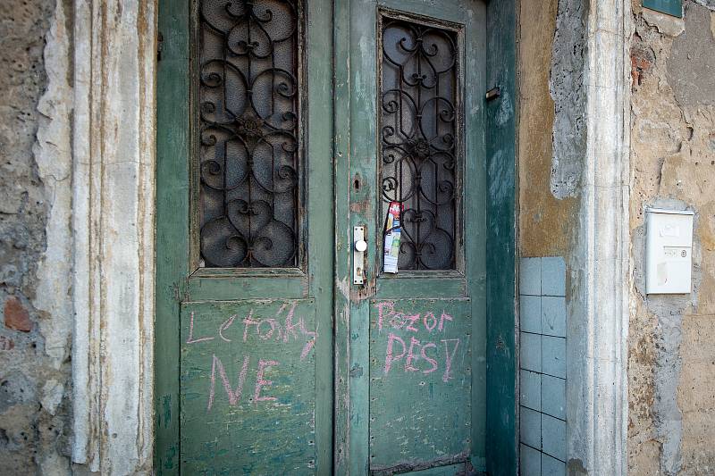 Ghetto ve Vítkovicích (ulice Erbenova), 10. zaří 2019 v Ostravě.