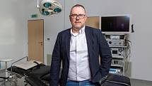 Lékař ortopedické ambulance MUDR. Tomáš Pavliska, 7. dubna 2022 v Ostravě.