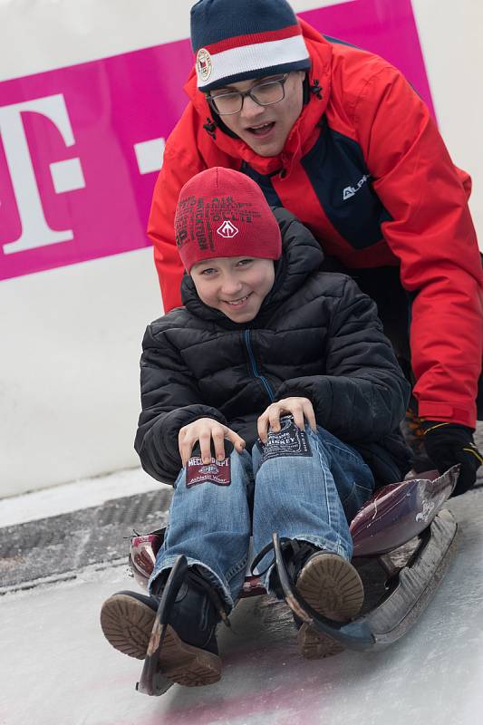 Olympijský festival u Ostravar Arény, 20. února 2018 v Ostravě. Boby.