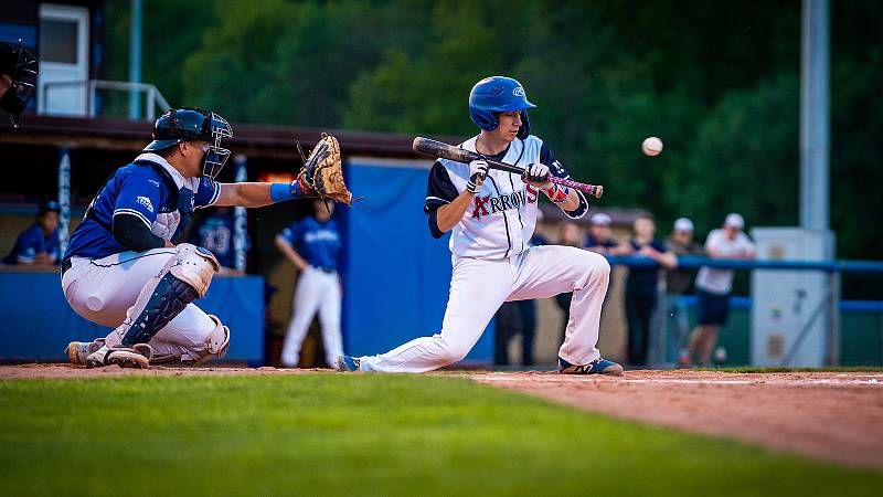 Série závěrečného 7. kola základní části extraligy baseballistů Arrows Ostrava - Sokol Hluboká 3:1, 12:2 a 3:7. Foto: Arrows Ostrava/Ladislav Svěnčík