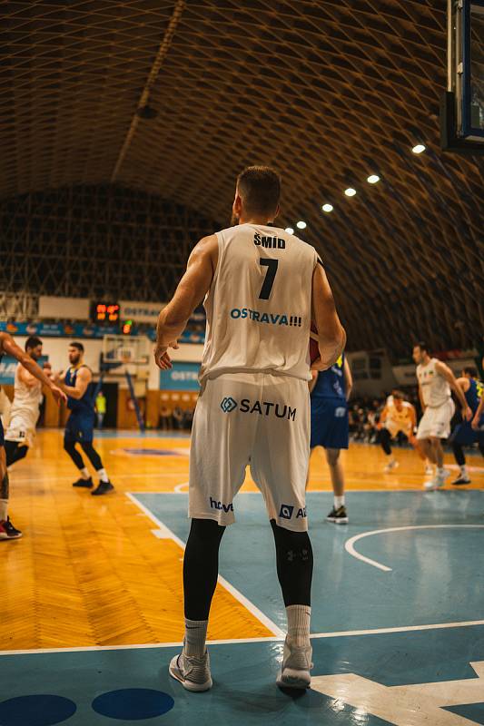 NH Ostrava - BK Opava (11. kolo ligy, úterý 2. 11. 2021).