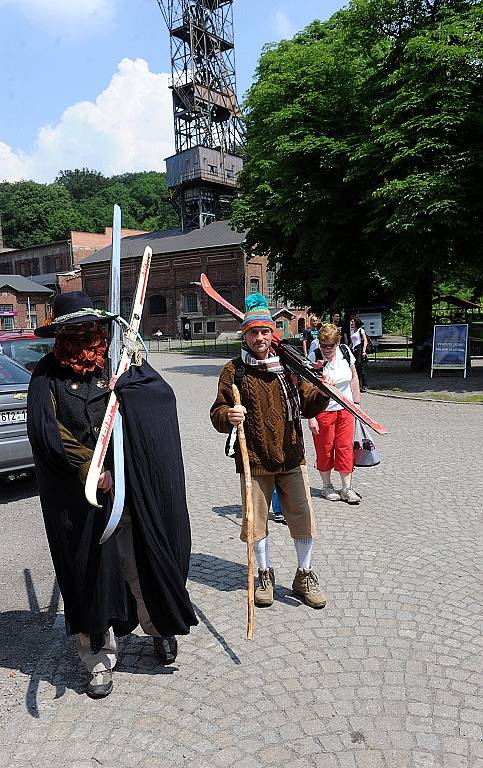 Potkat lyžaře v červnu? V Ostravě-Petřkovicích nic zvláštního.