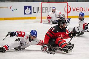 Čeští para hokejisté v úvodním zápase IPH Cupu v Ostravě podlehli Kanadě 0:3.