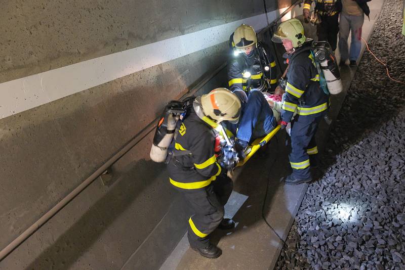 Cvičení v tunelu v Mostech u Jablunkova.