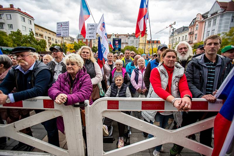 Demonstrace proti vládě na Masarykově náměstí, 28.září 2022, Ostrava.