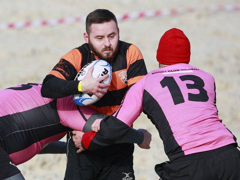 Snow rugby na Skalce.