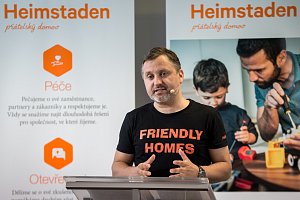 Tisková konference k rebrendingu Residomo na Heimstaden, 27. května 2020 v Ostravě. Generální ředitel společnosti Heimstaden Jan Rafaj.