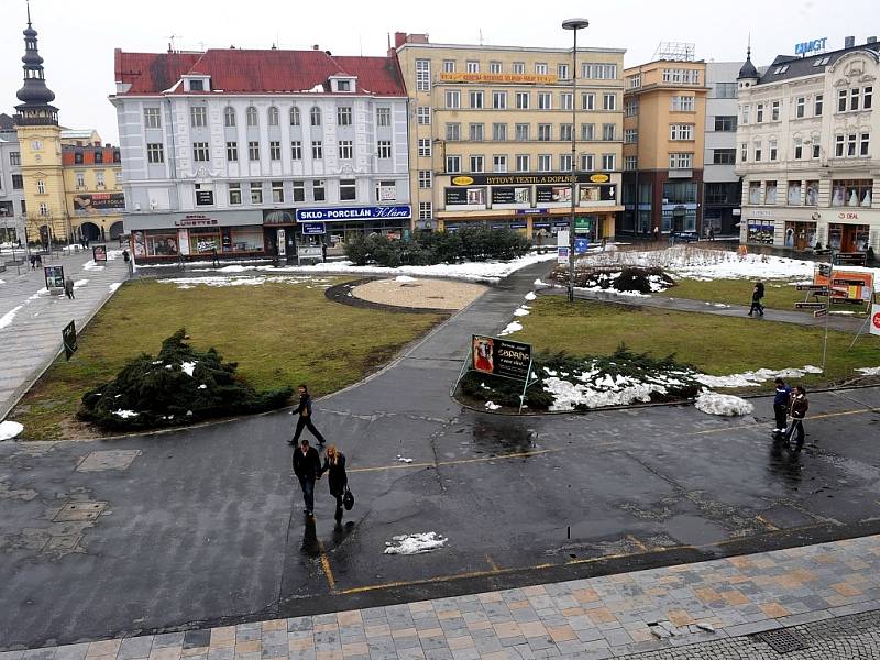 Stánkaři opustili Masarykovo náměstí.