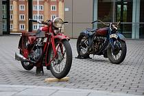 V Restaurátorské dílně při VŠB – Technické univerzitě Ostrava se zásadní proměny dočkala historická motorka Jawa 350sv z roku 1934.
