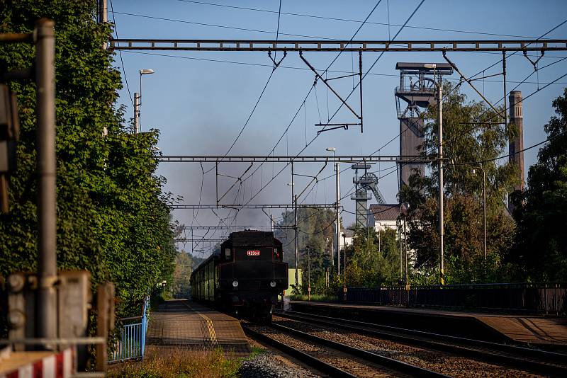 U příležitosti výročí 150 let trati Ostrava – Frýdlant nad Ostravicí se v neděli 26. září 2021 mohli cestující svézt parním vlakem. V čele vlaku jela  parní lokomotiva Velký bejček z roku 1924.