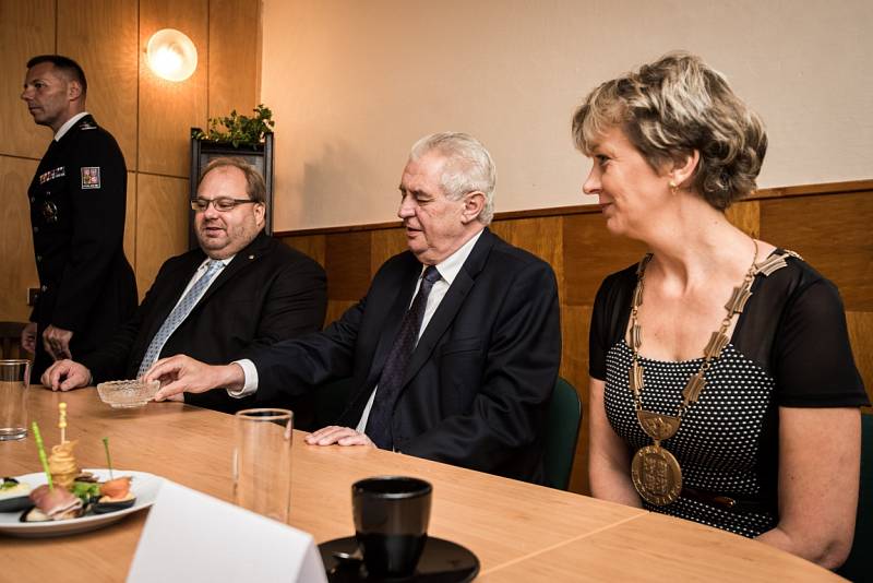 Návštěva prezidenta Miloš Zeman ve Vyšních Lhotách.