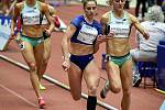 Mezinárodní halový atletický mítink Czech Indoor Gala 2020, 5. února 2020 v Ostravě. Běh 400m ženy (zleva) Lada Vondrová z Česka a Patrycja Wyciszkiewicz z Polska.