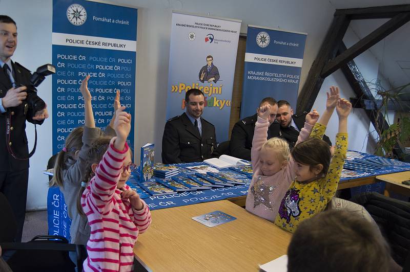 Týden čtení Policejních pohádek odstartoval 6. března 2019 v policejní stanici v ulici Masné v centru Ostravy.