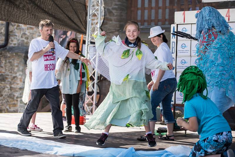 Finále 16. ročníku soutěže Hledej pramen vody se konalo v areálu Slezskoostravského hradu. 