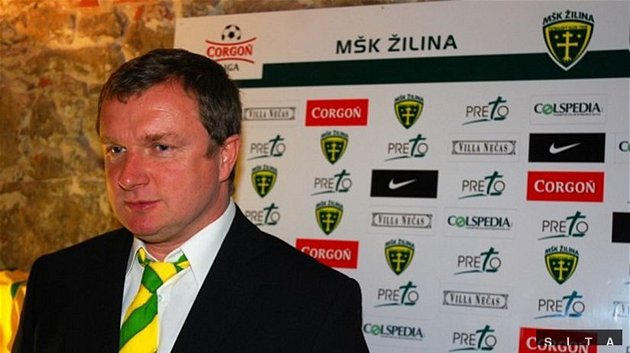 Pavel Vrba působil v Žilině v letech 2006 až 2008. Získal s ní titul, domácí Superpohár a dovedl ji do Ligy mistrů.