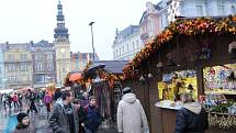 Na Masarykově náměstí v srdci Ostravy se konají vánoční trhy. Kromě prodejních stánků se zde nachází dřevěný betlém, stan se živými zvířaty nebo stan s ukázkami tradičních řemesel.