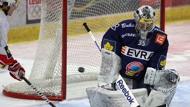 Extraligové utkání HC Vítkovice Steel - HC ČSOB Pojišťovna Pardubice.