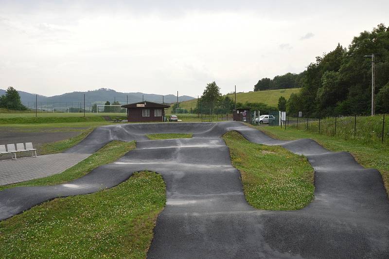 Miniarboretum u Holubů, Staříč, říjen 2021.