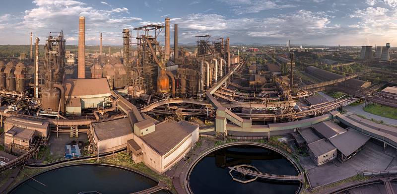 Pohled na huť Liberty Ostrava, kdysi ArcelorMittal Ostrava, původně Novou Huť Klementa Gottwalda. Ilustrační snímek