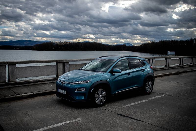 Automobilka Hyundai zahájila v Nošovicích sériovou výrobu elektromobilu Kona Electric, 12. března 2020.