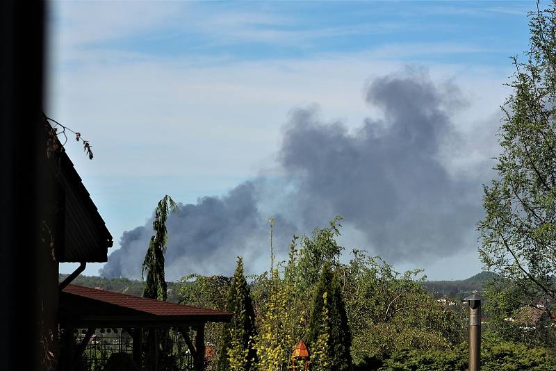 Černé nebe nad Ostravou. Takto mohli vidět požár v ostravské firmě lidé z Orlové.