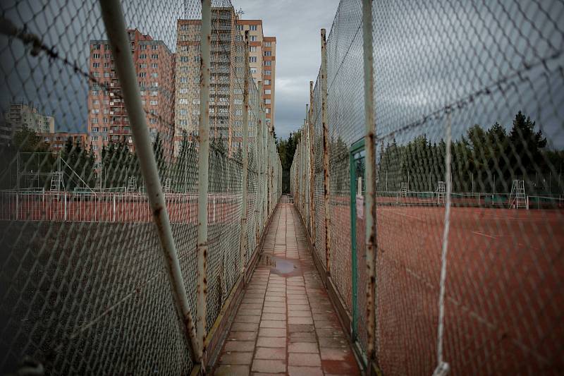 Sportovní areál tělovýchovná jednota Ostrava na Várenské ulici.