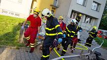 Zásah hasičů při tragickém požáru v Bohumíně, srpen 2020.