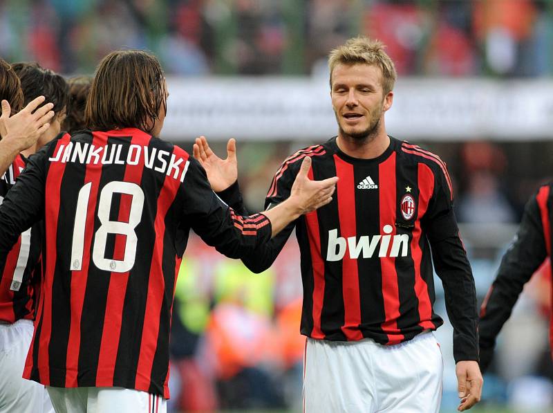 SPOLUHRÁČI Z MILÁNA. Marek Jankulovski hrával s Davidem Beckhamem v AC Milán.