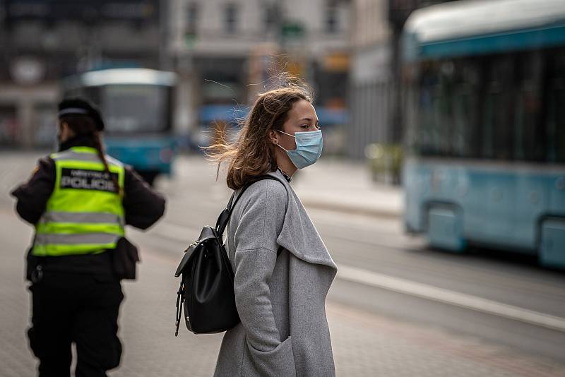 Policie a strážníci, Ostrava, rok 2020. Ilustrační foto.