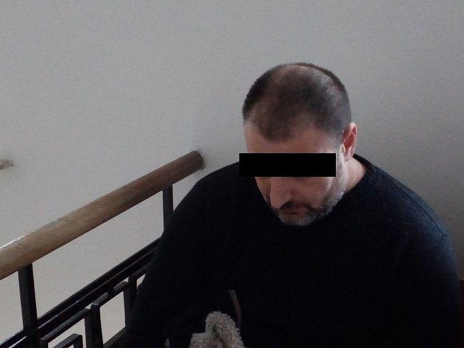 S podmíněným trestem vyvázl v úterý čtyřicetiletý Fabian K. z Ostravy, který se tento týden před Krajským soudem v Ostravě zodpovídal z ublížení na zdraví s následkem smrti.