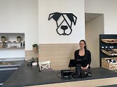 Dog Barf se zaměřuje na chovatelské potřeby a kvalitní psí stravu. Majitelka Alena Horáková.