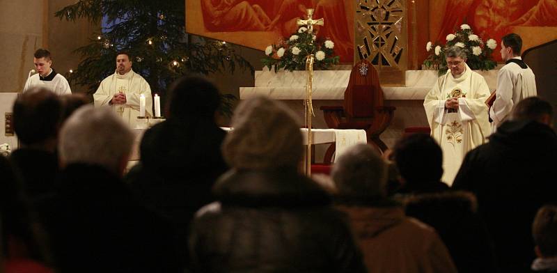 Dětská mše se uskutečnila na Štědrý den v ostravské katedrále Božského Spasitele. 