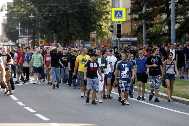 Policie v Ostravě dohlížela hned na několik demonstrací najednou. 