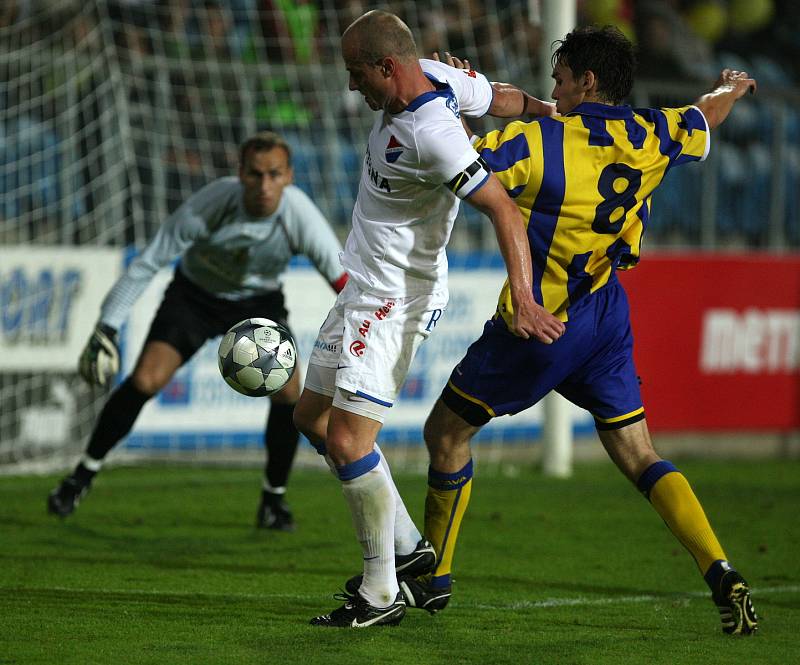 Martin Lukeš, legenda fotbalového Baníku Ostrava. V ligovém derby s Opavou.