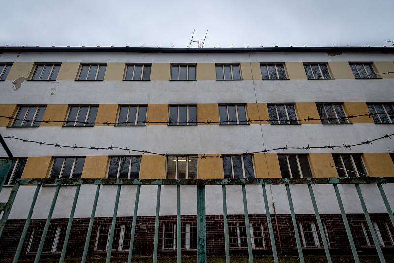 Budova Vysoké školy báňské - Technické univerzity Ostrava na ulici Dr. Malého 15 kde mají bydlet čínští studenti, 7. února 2020 v Ostravě.